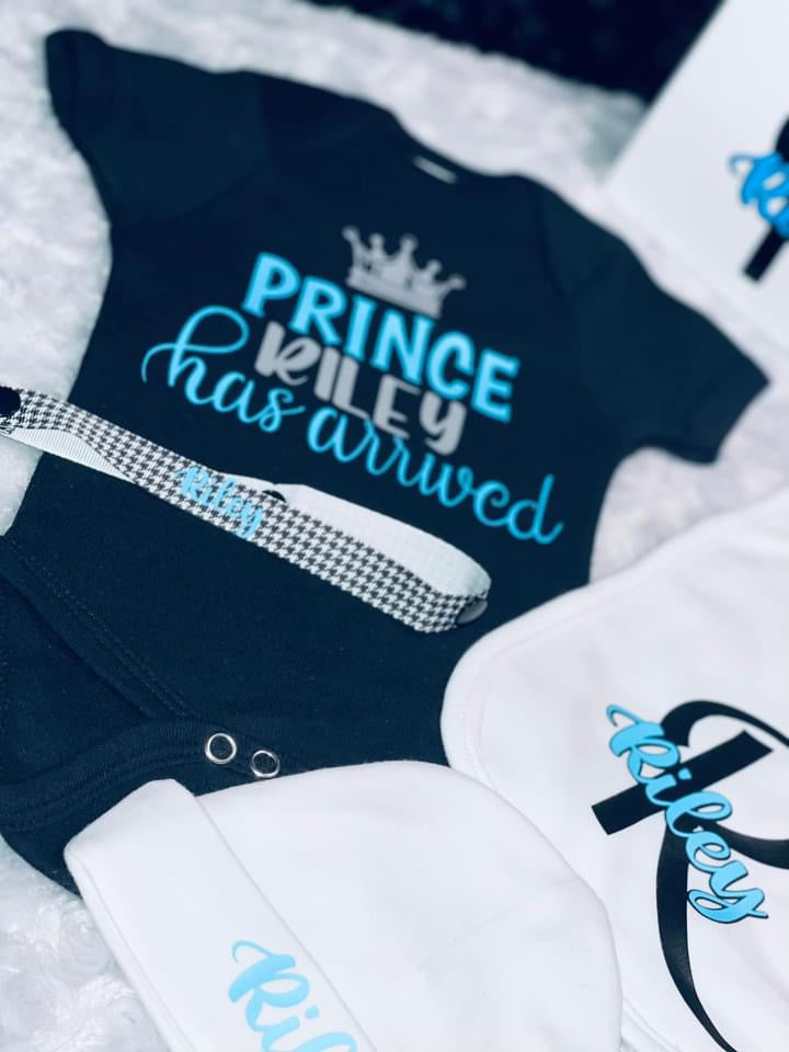 “First Glimpse” 5 PC Baby Box