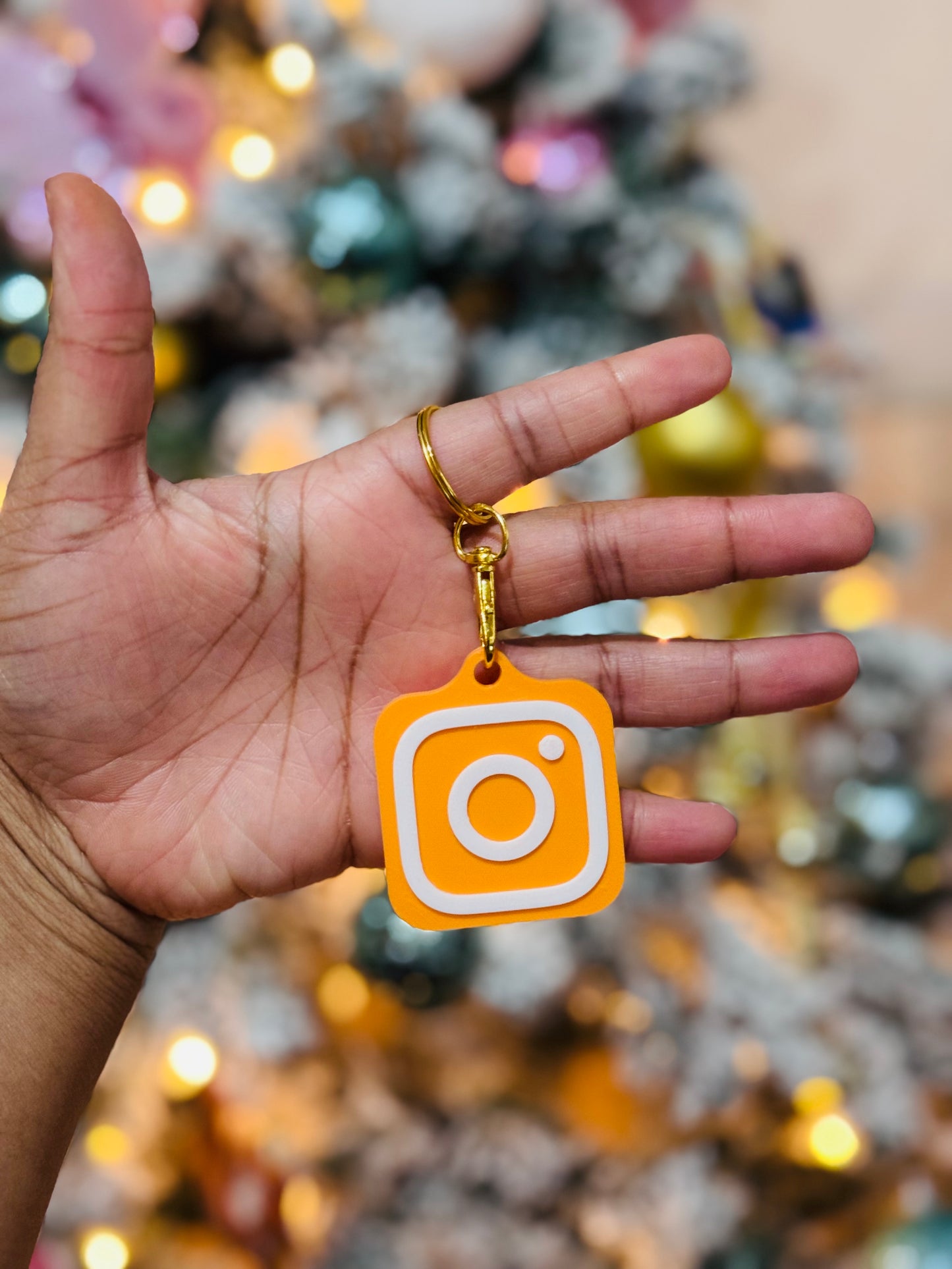 Smart Keychain (Digital Business card with Tap Technology)