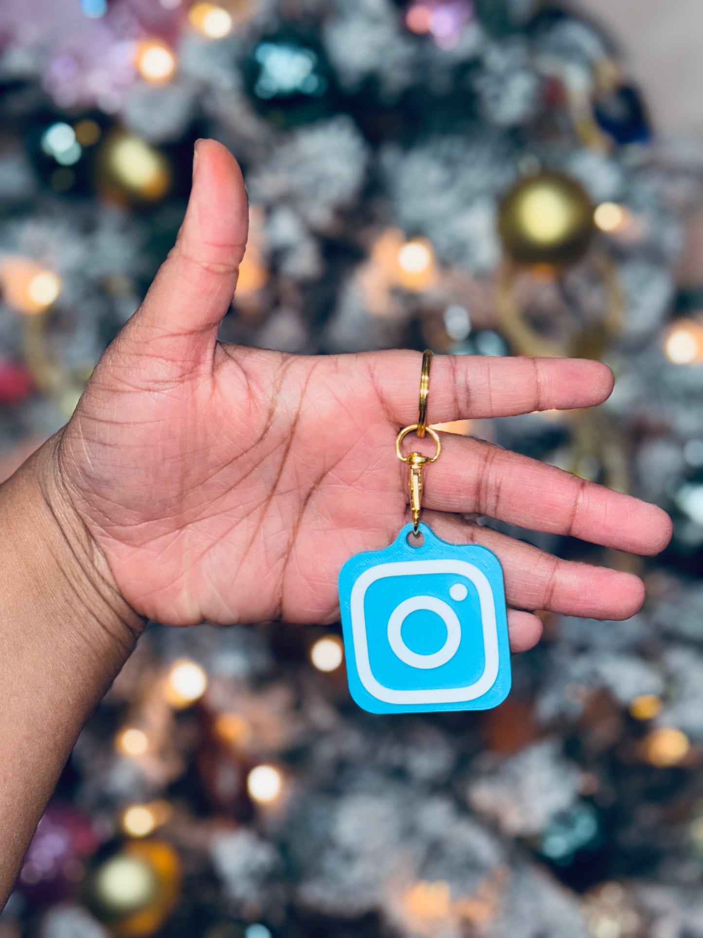 Smart Keychain (Digital Business card with Tap Technology)