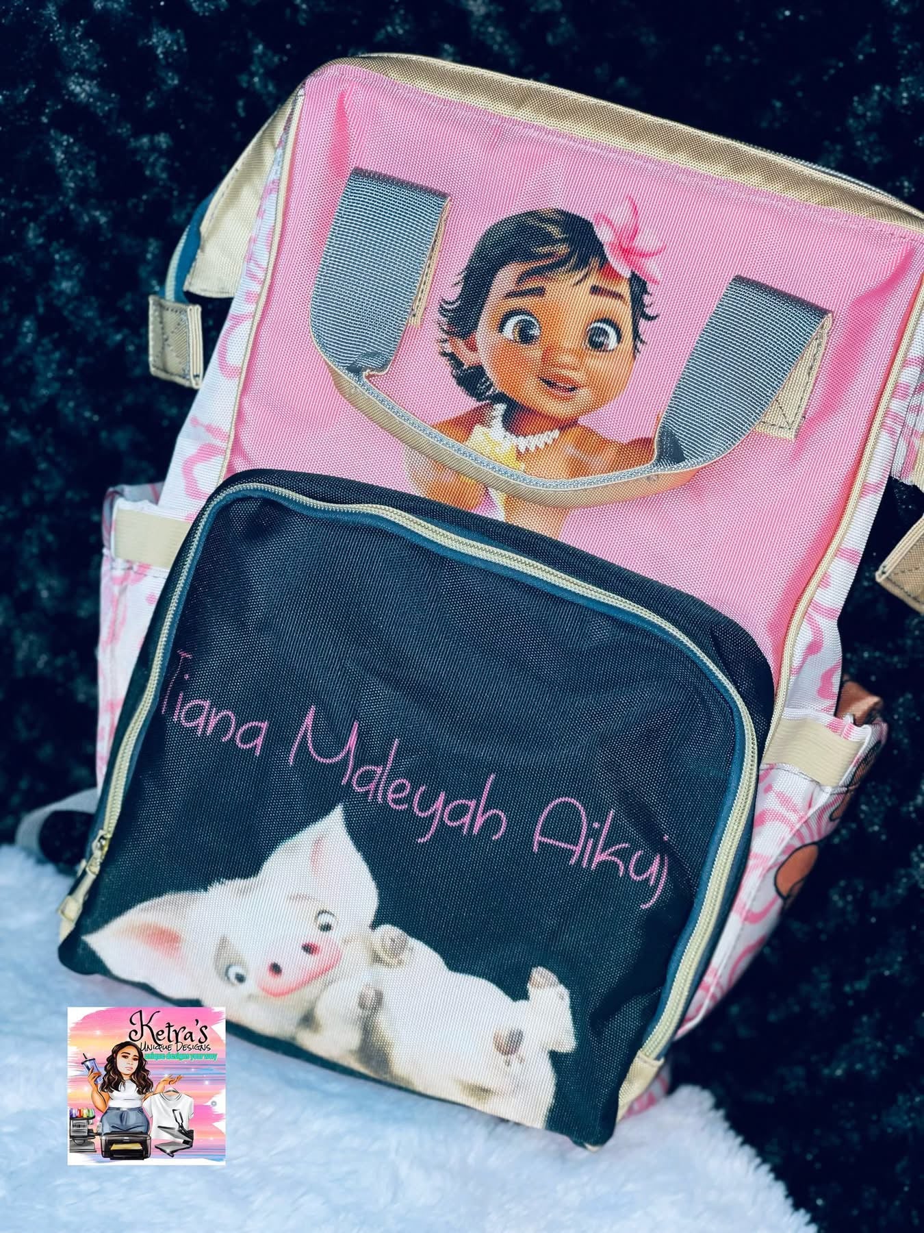 DiaperBag (Specific Theme Requests)
All themed requests should be placed under this listing.

Once your order is received, design options based on your selected theme will be shared for you to choose from via text or email within 24–48 business hours.